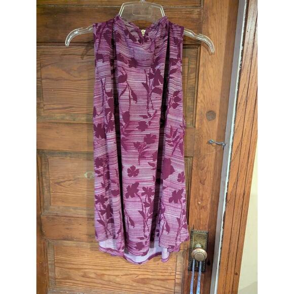 Purple Sleeveless Blouse with Mandarin Collar and Cut Out Design Size 32 - Picture 5 of 6